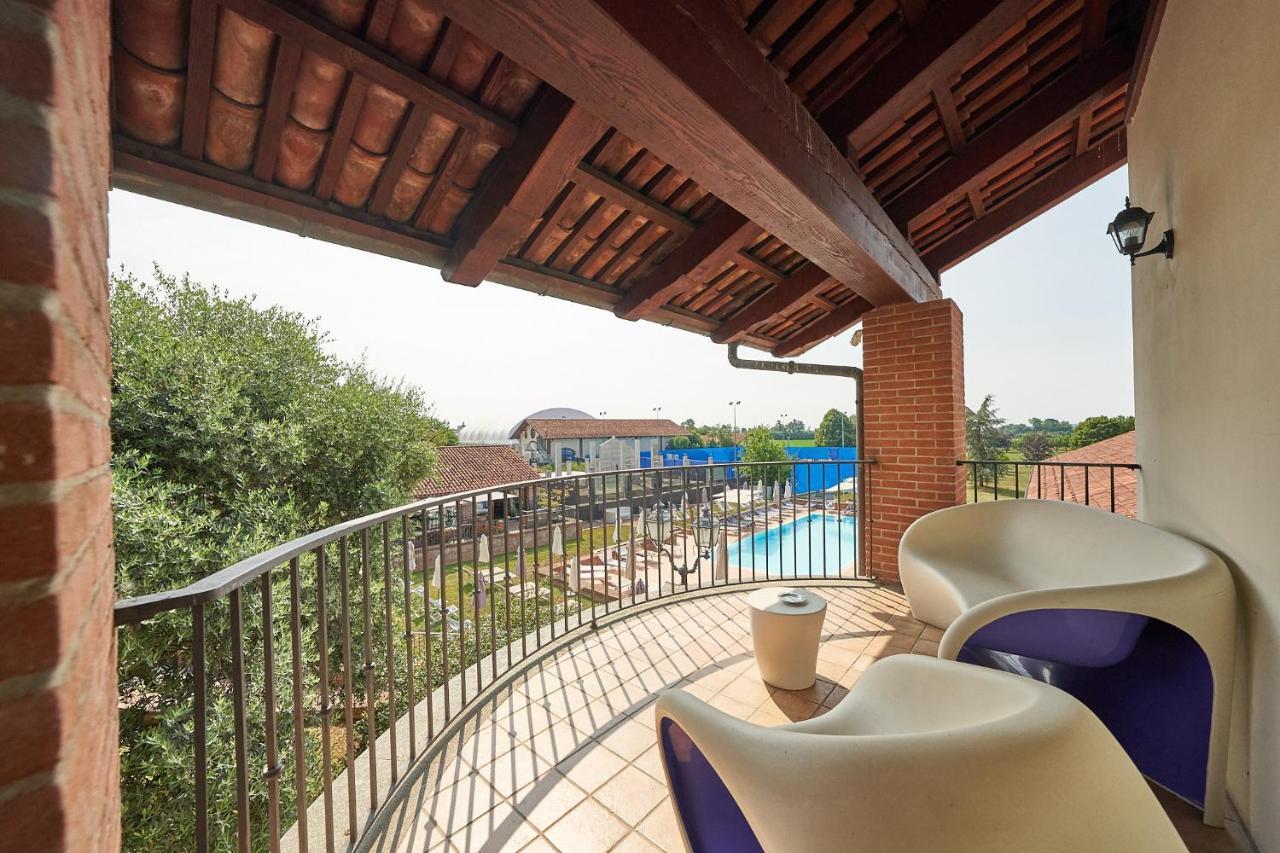 Santo Stefano SPA Relais Sandigliano Esterno foto