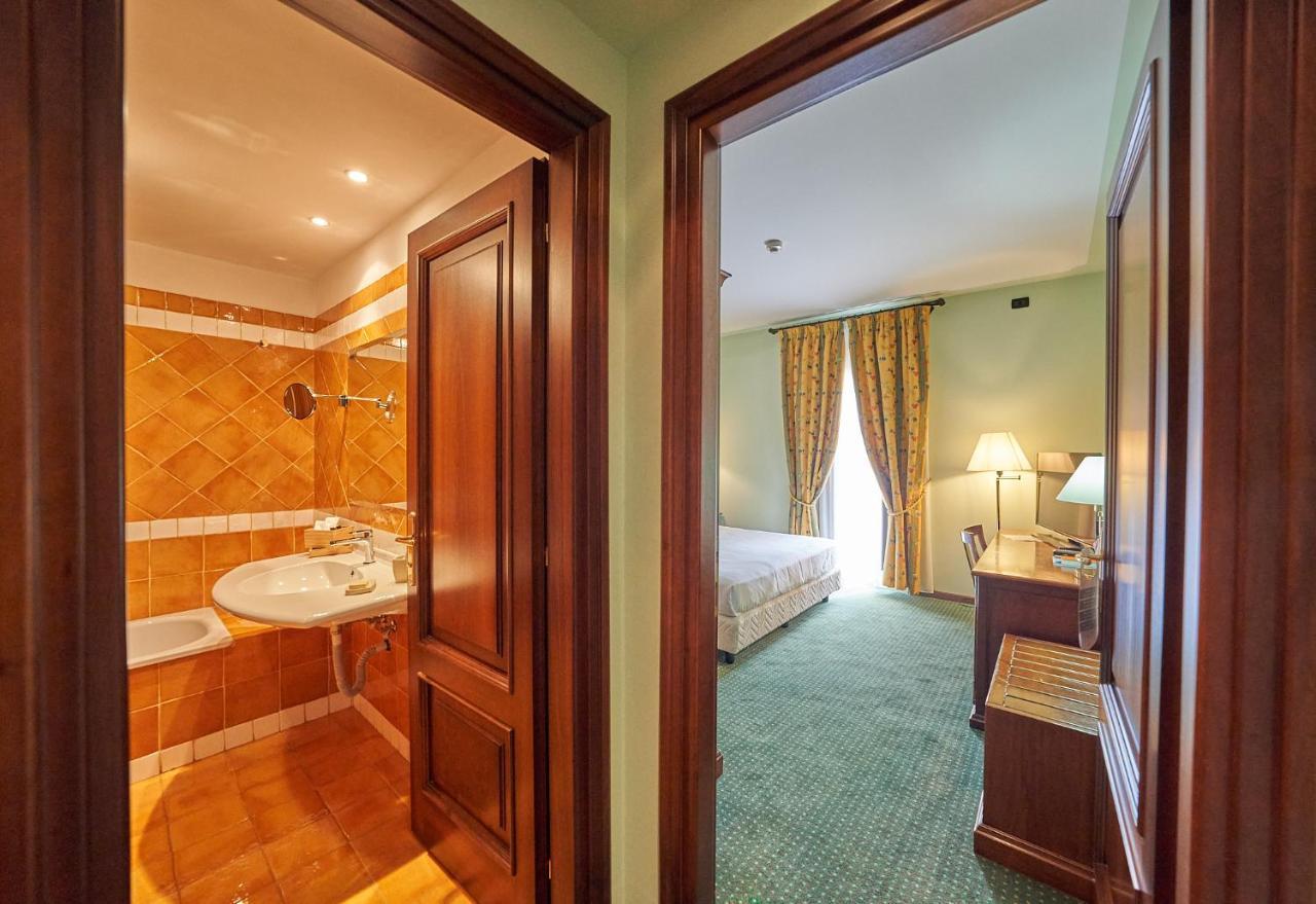 Santo Stefano SPA Relais Sandigliano Esterno foto