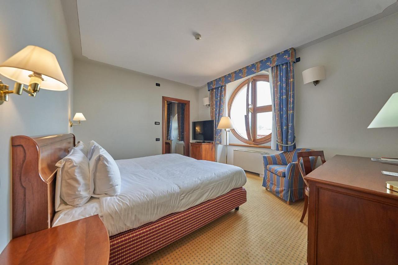 Santo Stefano SPA Relais Sandigliano Esterno foto