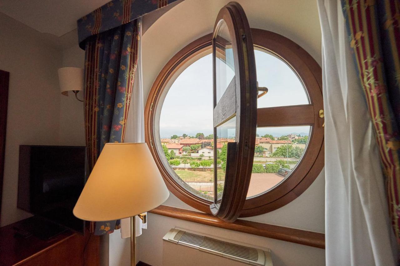 Santo Stefano SPA Relais Sandigliano Esterno foto